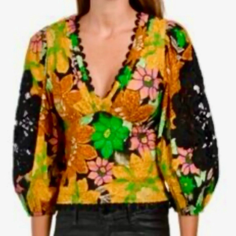 NEW Farm Rio Black Garden Puff Sleeve Blouse Tropical Floral Lace Inset Size S